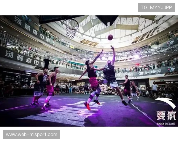 篮球梦与中国荣耀共辉，篮球与梦想同行的作文