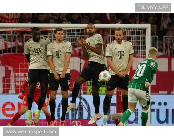 凯恩德甲赛场接助攻梅开二度,拜仁大获全胜